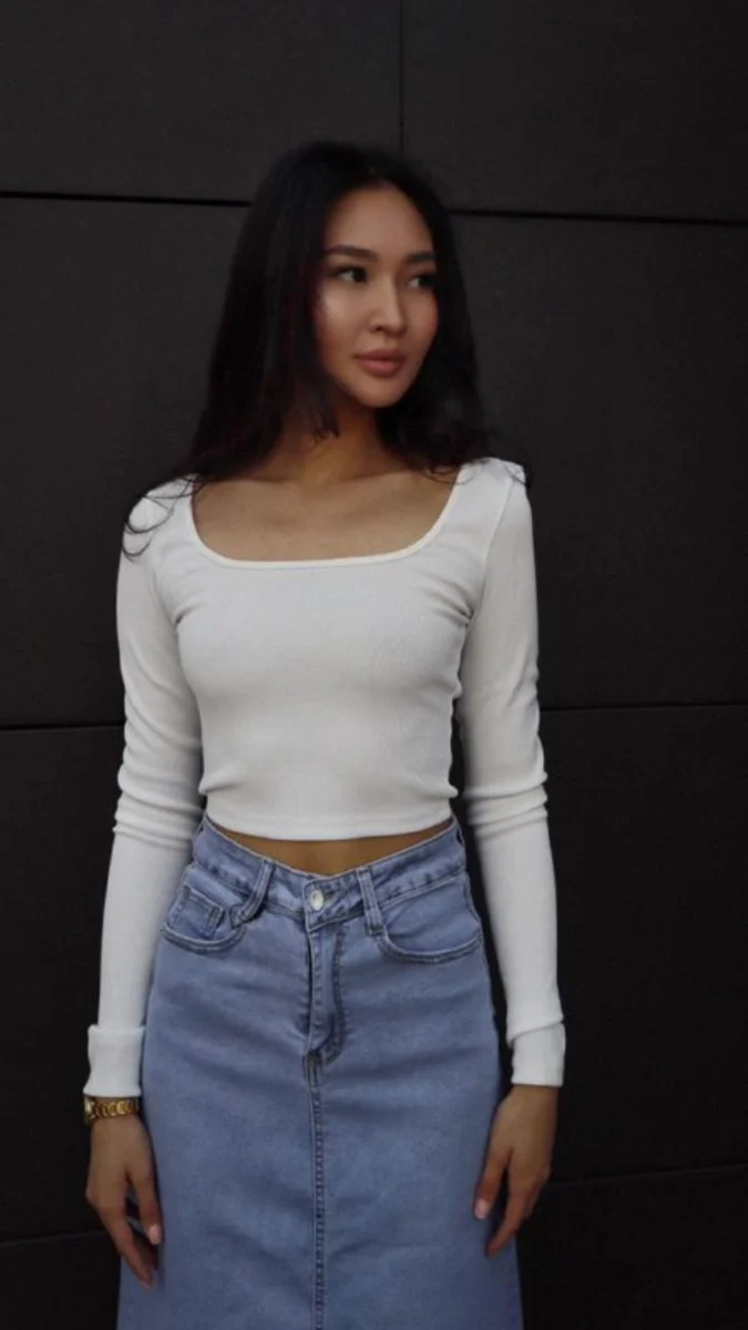 Amelie escort in Dubai