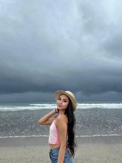 Amelie escort in Dubai