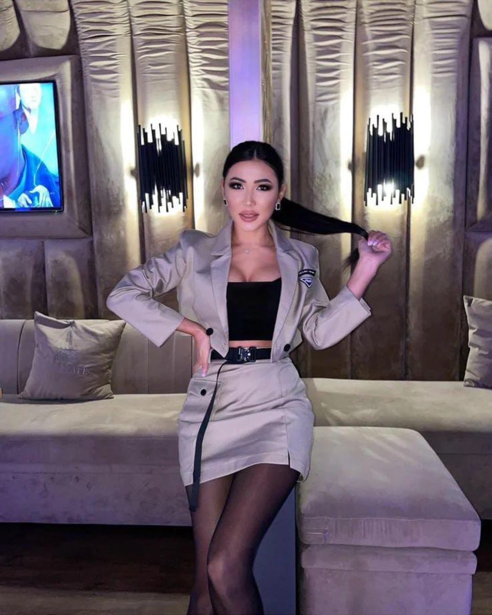 Asel escort in Dubai