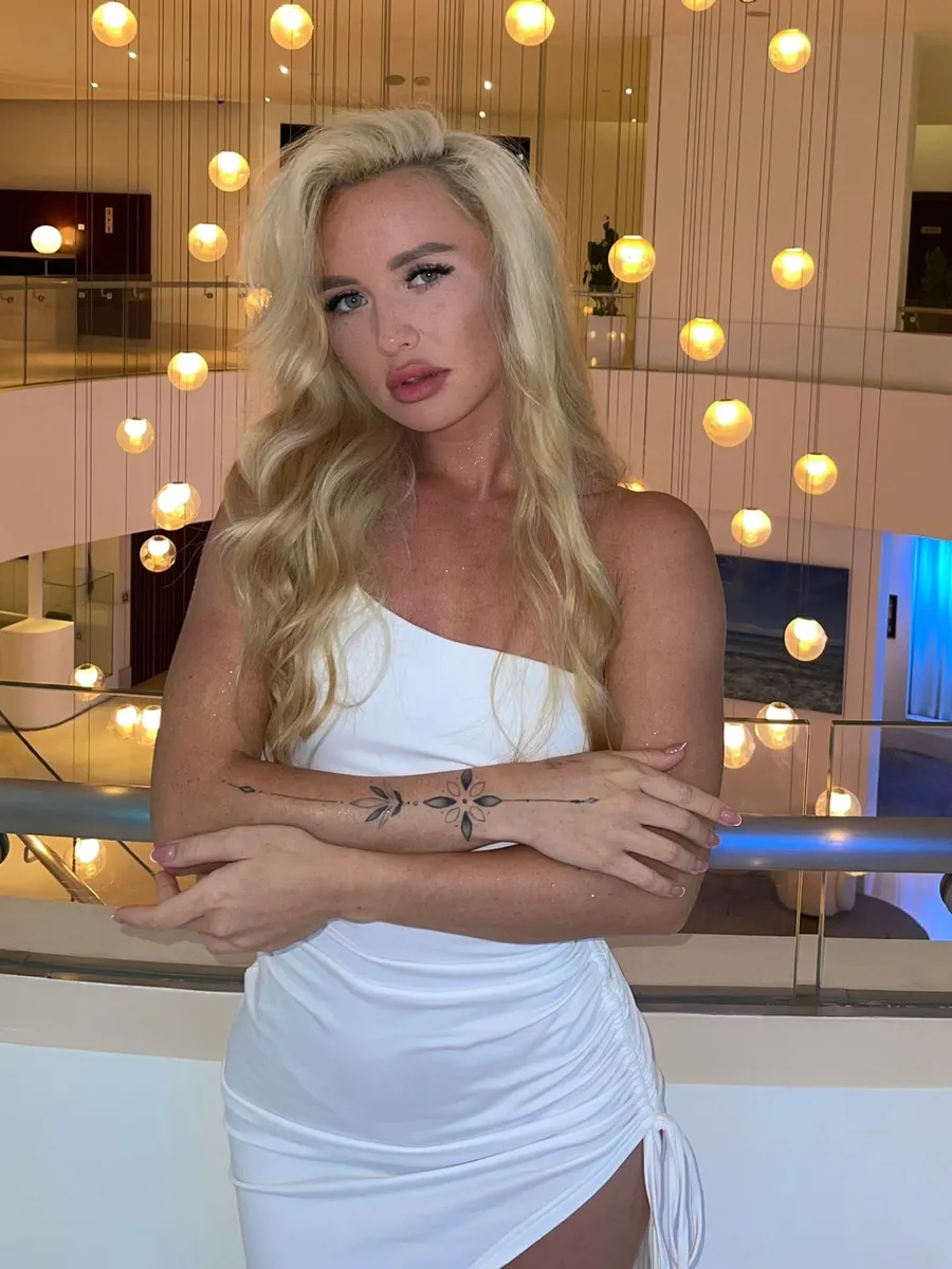 Daisy escort in Dubai