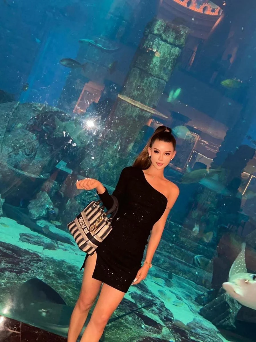 Louisa escort in Dubai