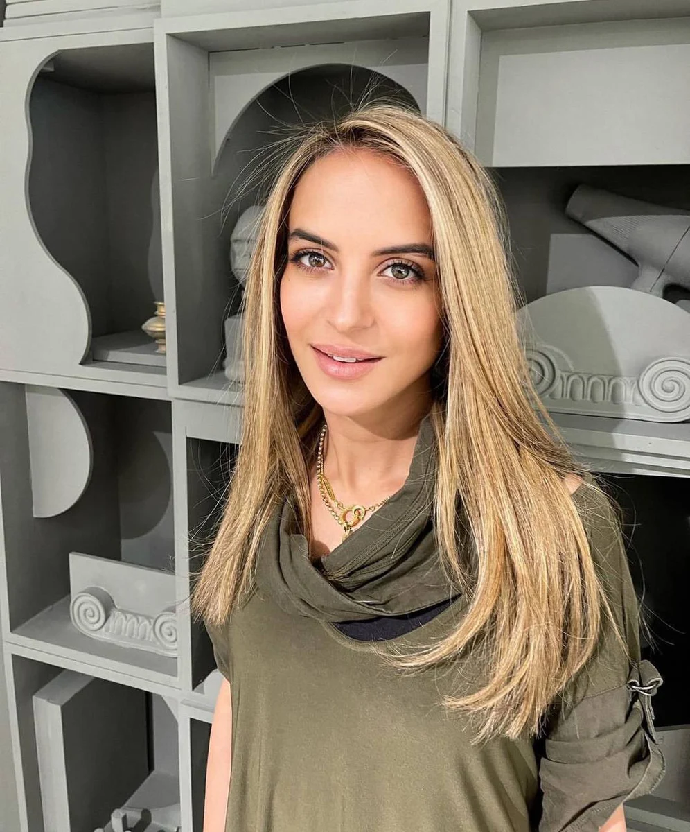 Romana escort in Dubai